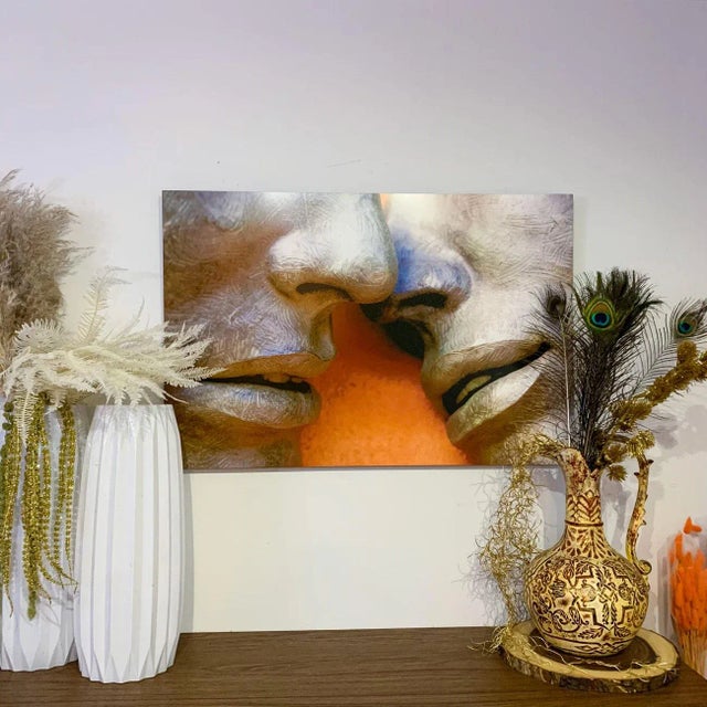 Metal 2010 "Lips" Color Photograph on Digital Paper by Maria Grazia Facciolà For Sale - Image 7 of 10