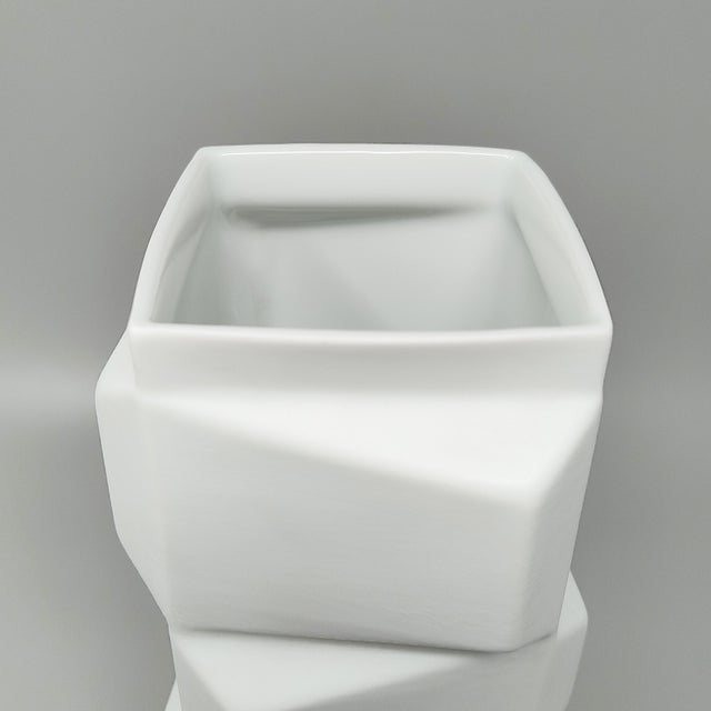 White Mid-Century Archais Vase by Heinrich Fuchs for Lorenz Hutschenreuther, 1960s For Sale - Image 8 of 10