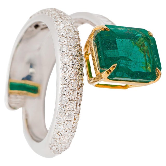 Natural Zambian Emerald 3.44cts & Diamond 0.93cts Ring in 18k gold For Sale - Image 15 of 18