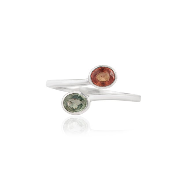 14k Gold Modern Toi Et Moi Natural Multi Sapphire Open Bypass Ring Size 9 For Sale - Image 4 of 14