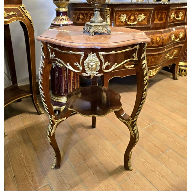 French Louis XV Marble Top Side Table With Gilt Bronze Mounts & Lower Shelf For Sale - Image 3 of 3