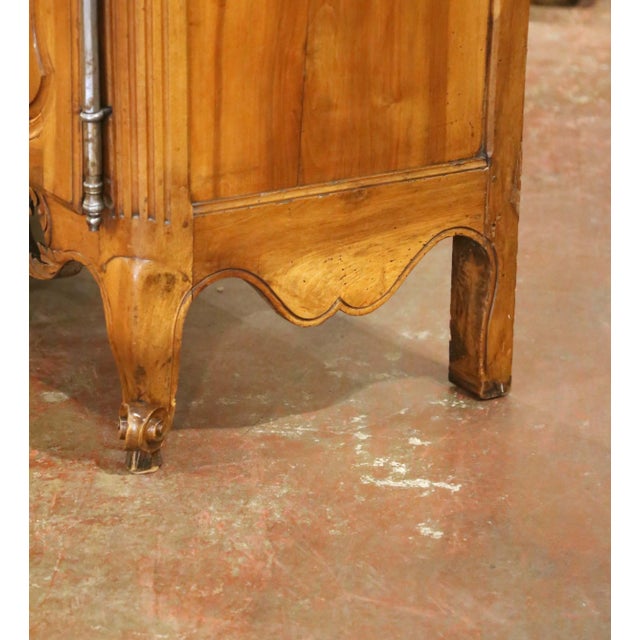 18th Century French Louis XV Carved Walnut Wedding Armoire From Provence For Sale - Image 17 of 18