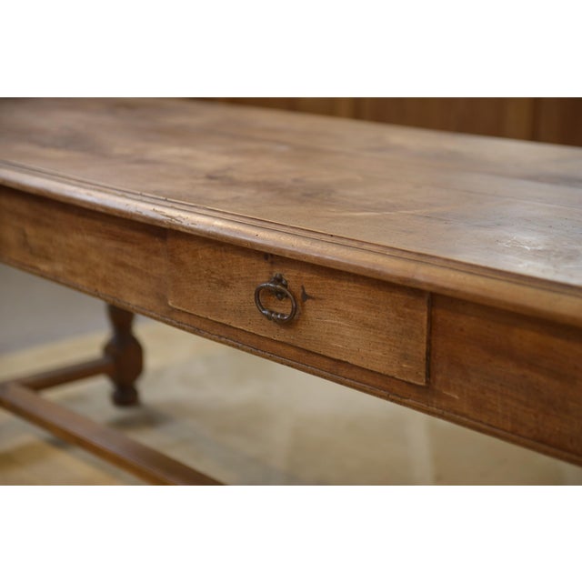 Late 19th Century Beechwood Farmhouse Table, in Very Good conditions. Designed before 1890