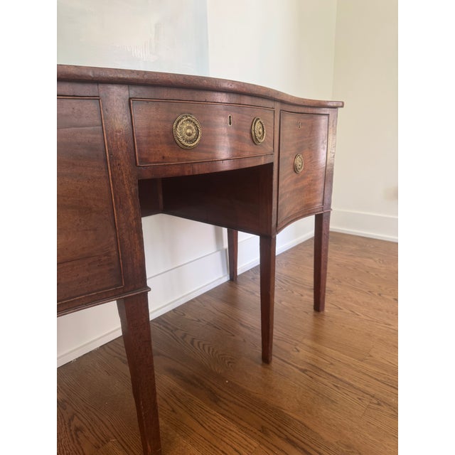 Traditional 18th Century Georgian Mahogany Sideboard For Sale - Image 3 of 6