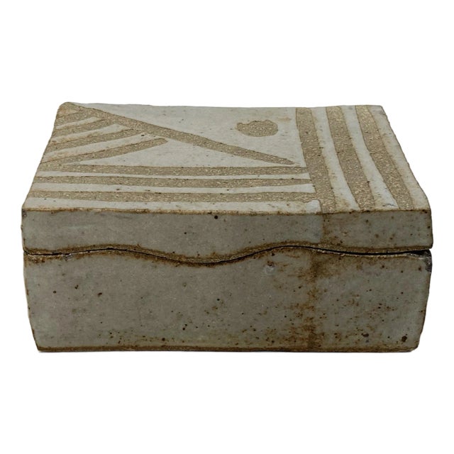 Vintage Lidded Studio Pottery Box For Sale