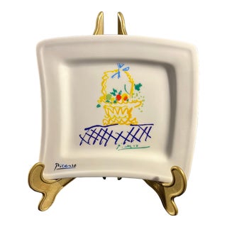 Pablo Picasso Porcelain Official MMI Estate Limited Edition Porcelain Pocket Tray, With Signature and Stamp on the Back For Sale