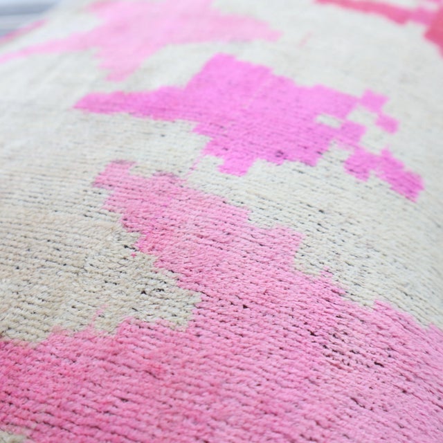 Modern Handmade Throw Pillow + Down Insert 16 x 24 For Sale - Image 4 of 11