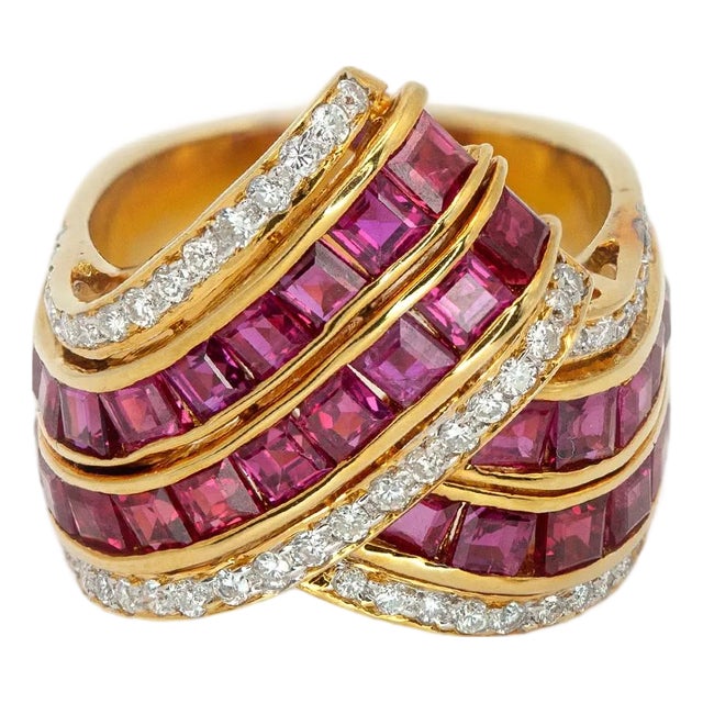 1980s Vintage 18k Yellow Gold Ruby and Diamond Cocktail Ring, Size 6.5 For Sale