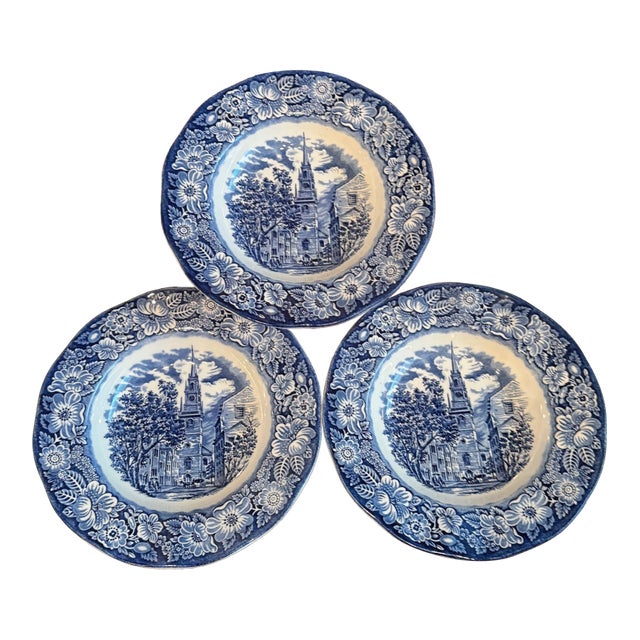 1970s Liberty Blue “Old North Church” Serving Bowls | English Ironstone Americana Collection - Set of 3 For Sale