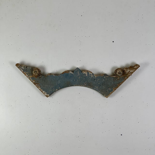 We can't say where this vintage piece came from, but we're happy to have found it. An architectural salvaged wood valance...