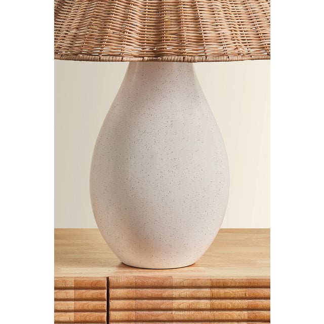 Mitzi Deanne 17.5 in. 1 Light Table Lamp in Aged Brass and Ceramic Creamy Oat Finish For Sale In New York - Image 6 of 7
