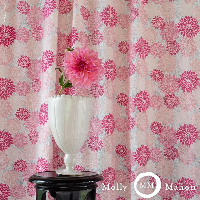 Schumacher SAMPLE - Schumacher x Molly Mahon Dahlia Fabric In Hot Pink For Sale - Image 4 of 4
