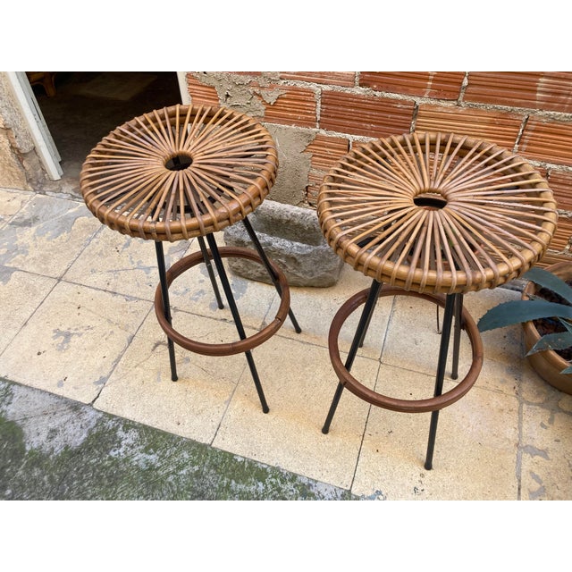 Mid-Century High Bar Stools in Metal and Rattan by Dirk Van Sliedregt for Rohé Noordwolde, 1950s, Set of 2 For Sale - Image 4 of 4