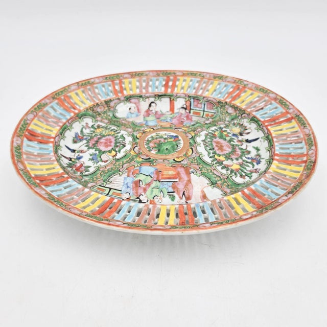 Rose Medallion Chestnut Basket China c.1880 For Sale - Image 12 of 14