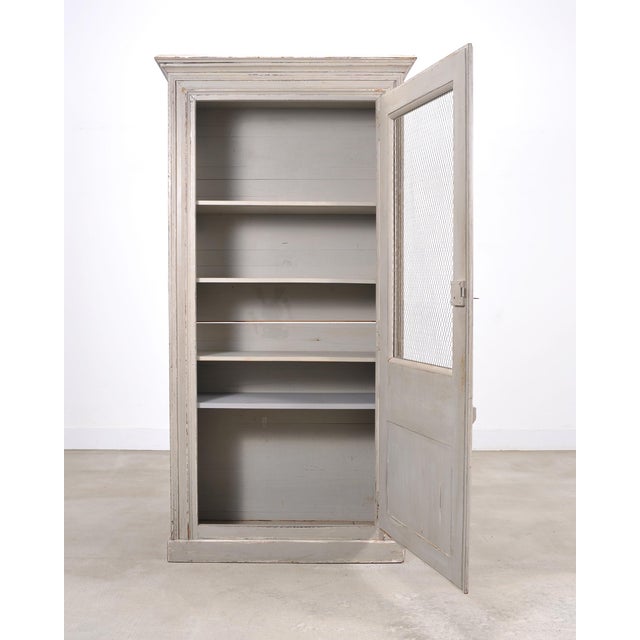 19th Century Country French Painted Pine Farmhouse Cupboard Cabinet For Sale In Sacramento - Image 6 of 18