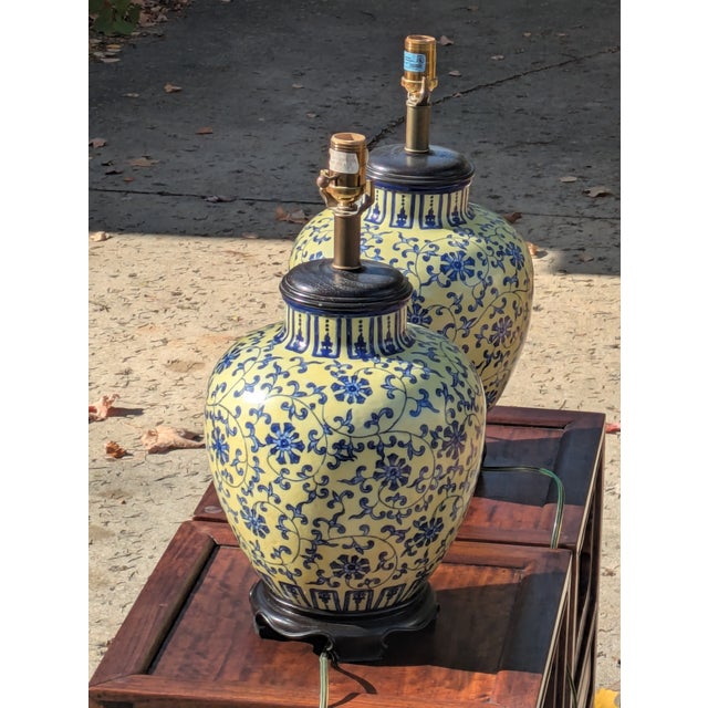 Yellow Late 20th Century Pair of Vintage Chinese Yellow and Blue Ginger Jar Lamps For Sale - Image 8 of 13