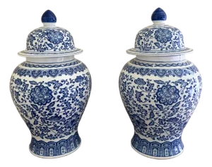 Chinoiserie Blue and White Porcelain Ginger Jars, Pair