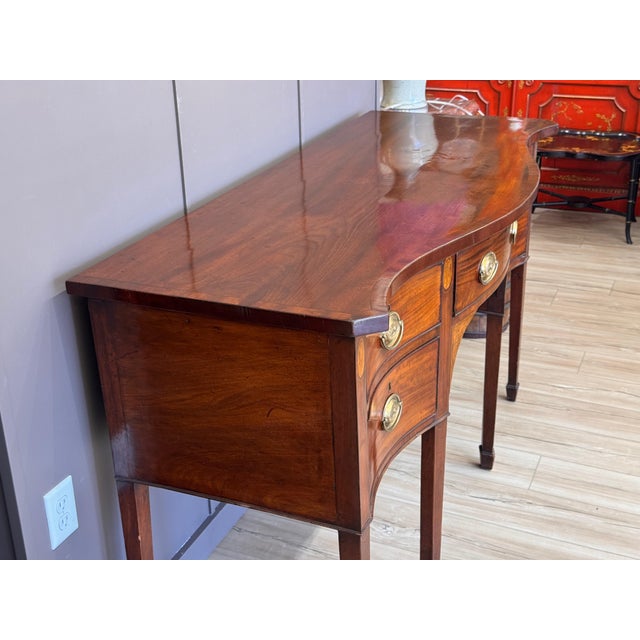 Late 18th Century English Mahogany Serpentine-Front Sideboard For Sale - Image 12 of 14