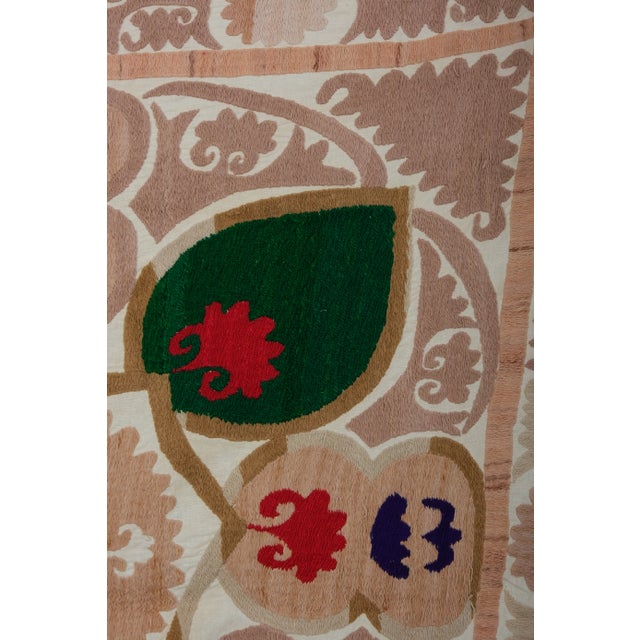 Suzani Wall Hanging Decor - Uzbek Textile 3'11'' X 3'11'' For Sale - Image 9 of 10