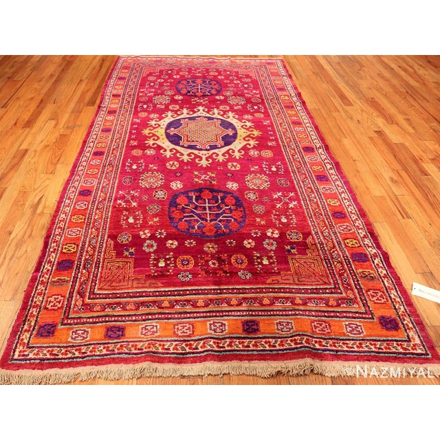 Traditional Nazmiyal Collection Vibrant Vintage Silk Pomegranate Khotan Rug For Sale - Image 3 of 13