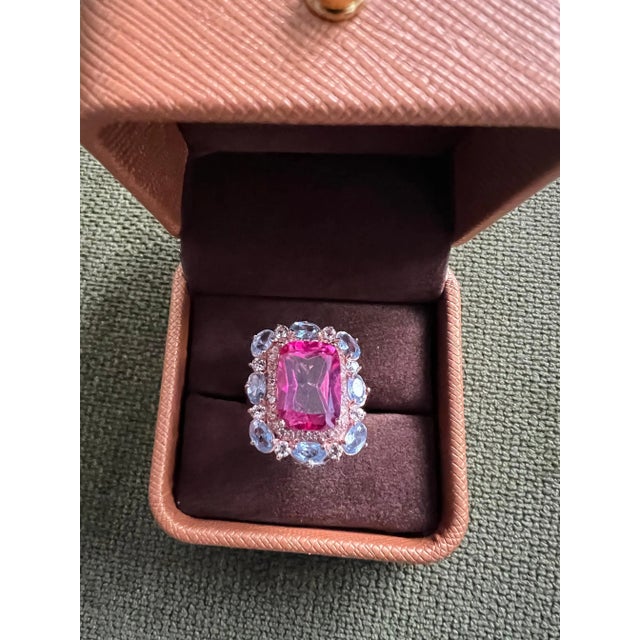 Bochic “Capri” Emerald Shape Pink Topaz & Tanzanite Ring Set 18K Gold & Silver For Sale - Image 6 of 12