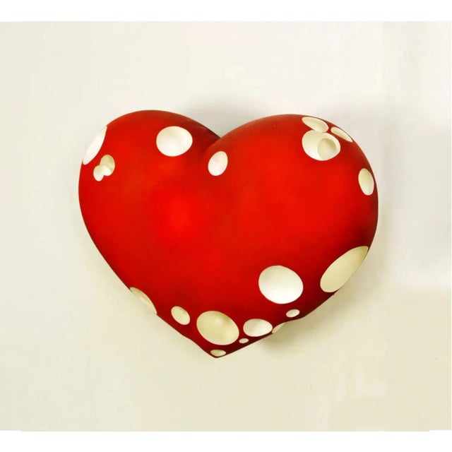 Wall-mounted resin sculpture 40 x 40 x 20 cm (15.75 x 15.75 x 7.87 in) Hand-signed by the artist Original artwork Signed...