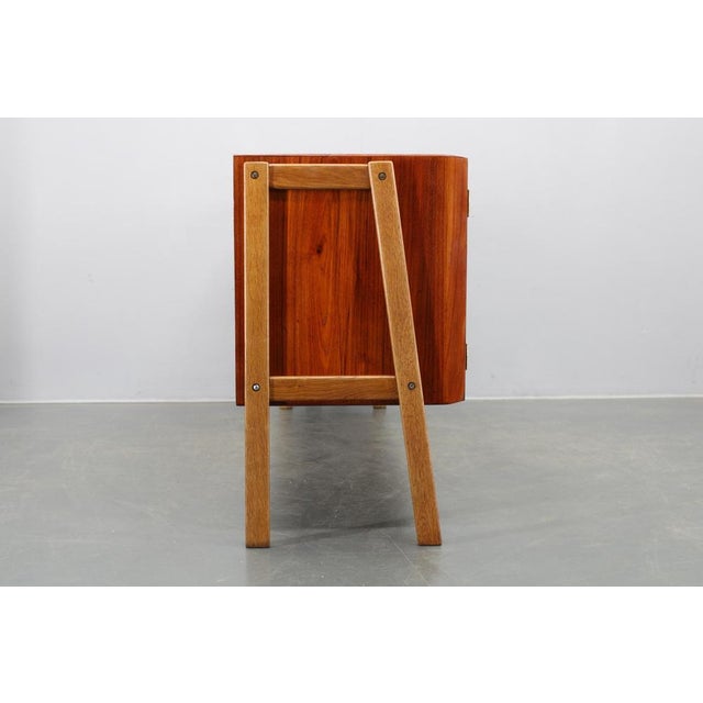 Mid-Century Modern Danish Sideboard in Oak and Teak Veneer, 1960s For Sale - Image 9 of 12