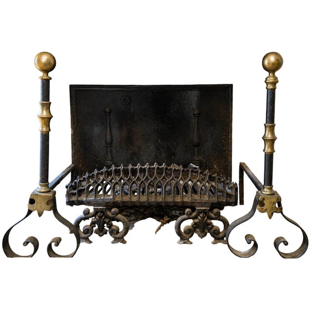 Black Andirons with Fireplace Log Holders in Wrought Iron and Brass, 1800s, Set of 3 For Sale - Image 8 of 8