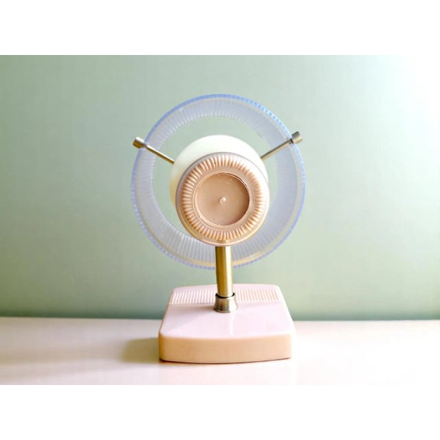 1970s Mid-Century Modern Portuguese Pink Acrylic Wall Sconce For Sale - Image 5 of 13