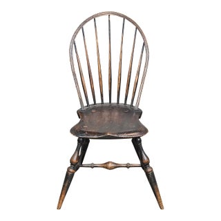 Late 20th Century Warren Chair Company Bow Back Windsor Chair Made in Rhode Island For Sale