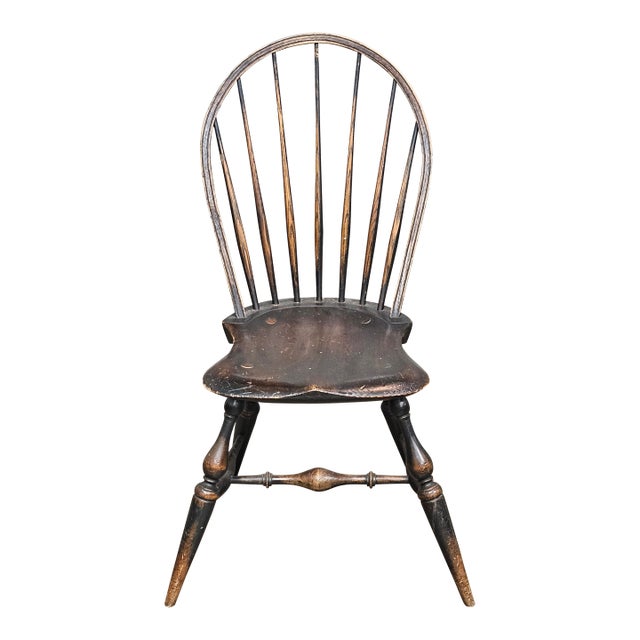 Late 20th Century Warren Chair Company Bow Back Windsor Chair Made in Rhode Island For Sale