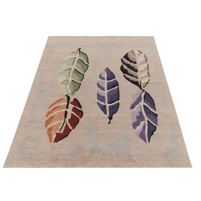 Mid-Century Modern Rug & Kilim’s Scandinavian style rug in Beige, Multicolor Floral pattern by Rug & Kilim - 10x14 For Sale - Image 3 of 6