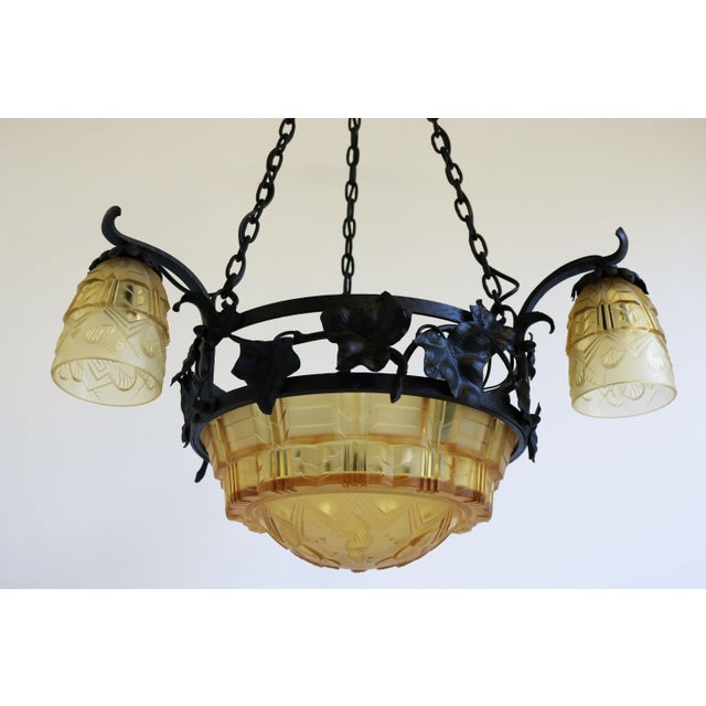 1930s Vintage French Pendant Light in Wrought Iron by Muller Frères, 1930 For Sale - Image 5 of 14