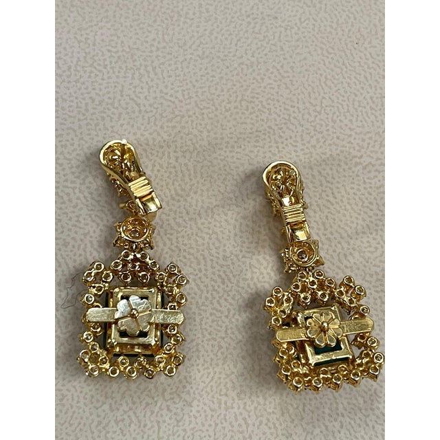 Hydro Emerald Cut Emerald, 7Ct VS Diamond Dangle/Drop Earrings 18 Kt Gold For Sale - Image 13 of 18