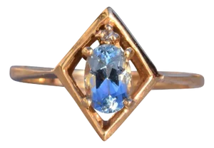 The 173rd Avenue: Natural Aquamarine and Diamond Modernist Ring in Yellow Gold