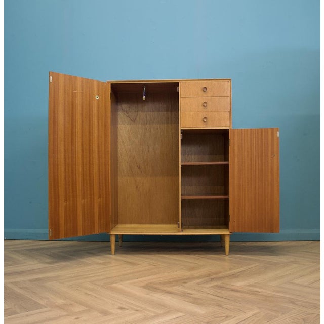Mid-Century Modern Vintage Oak Compact Wardrobe from Meredew, 1960s For Sale - Image 3 of 12