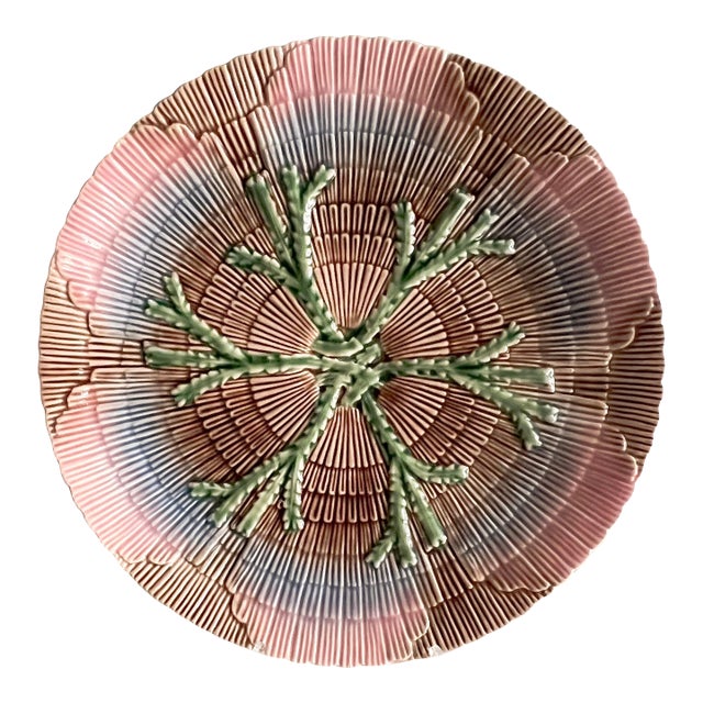 Bordallo Pinheiro Blush & Blue Raised Seaweed Relief Ceramic Plate – 10.25" For Sale