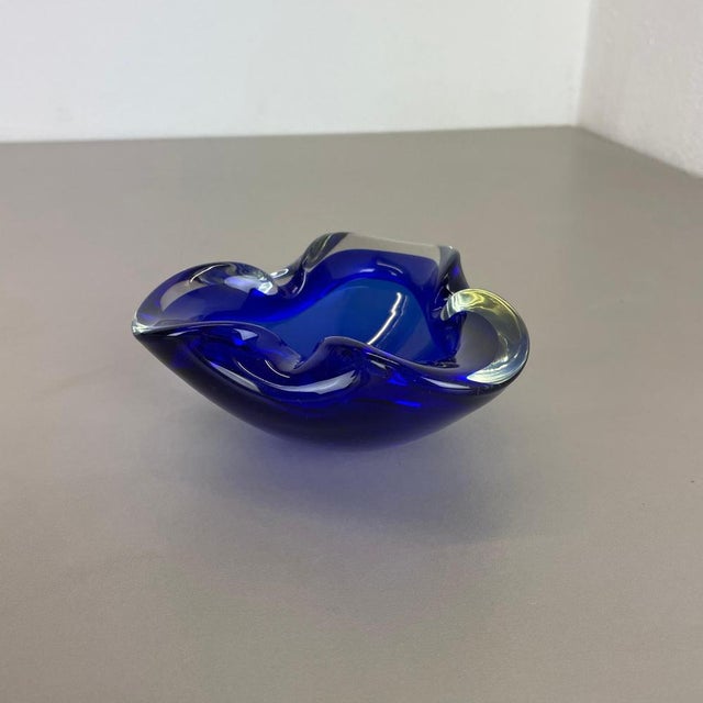Blue Murano Glass Bowl, Italy, 1970s For Sale - Image 3 of 18