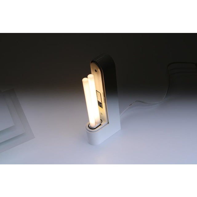 Postmodern Square Metal Wall Lamp from Lumiance, 1980s For Sale - Image 9 of 16