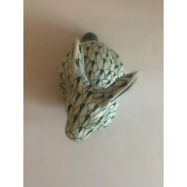 Andrea by Sadek Green & White Herend Style Porcelain Bunny Figurine For Sale In San Francisco - Image 6 of 7
