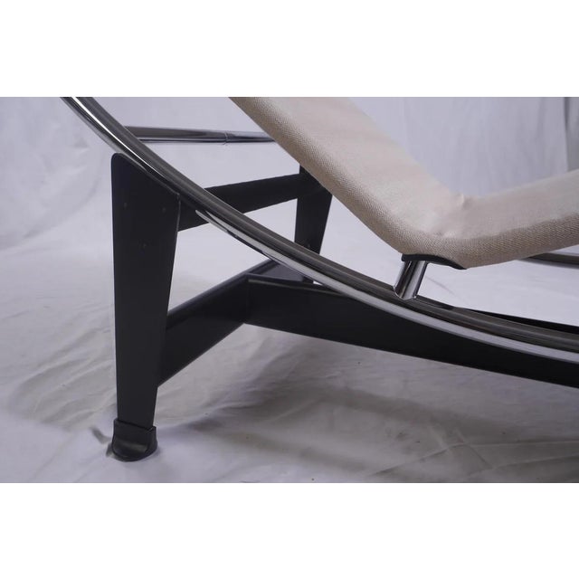 Le Corbusier, Pierre Jeanneret, Charlotte Perriand Chaise Longue B 306 by Cassina For Sale In New York - Image 6 of 8