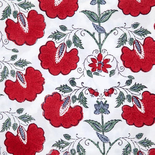 With an exuberant all-over flower pattern, the Janvi design presents a modern take on traditional, nature-inspired motifs....