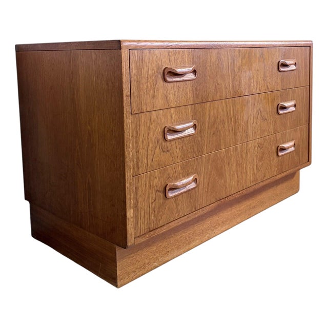 Vintage Fresco Chest of 3 Drawers in Teak from G-Plan, 1960s For Sale
