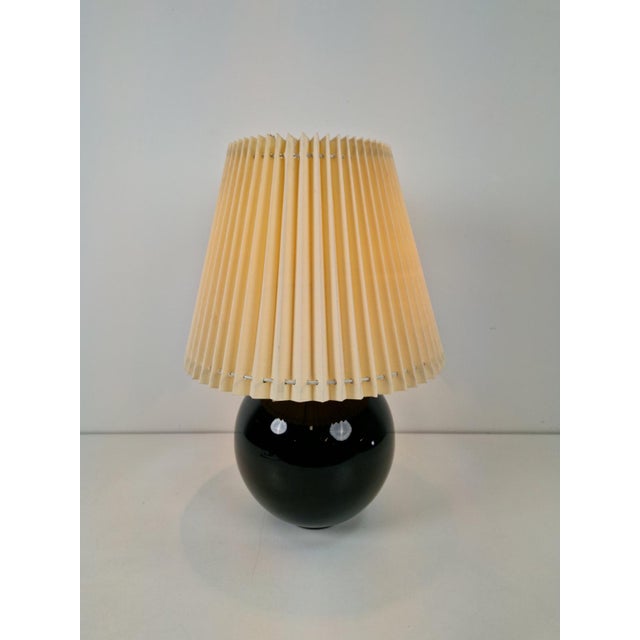 Black Opaline Glass Spherical Table Lamp in the style of Jacques Adnet, 1950s For Sale - Image 3 of 10