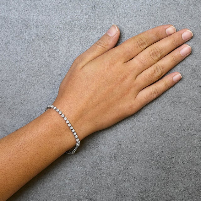Haus of Brilliance 14K White Gold Round-Cut 2.00 cttw Diamond Link Bracelet (H-I Color, I1-I2 Clarity) For Sale - Image 4 of 5