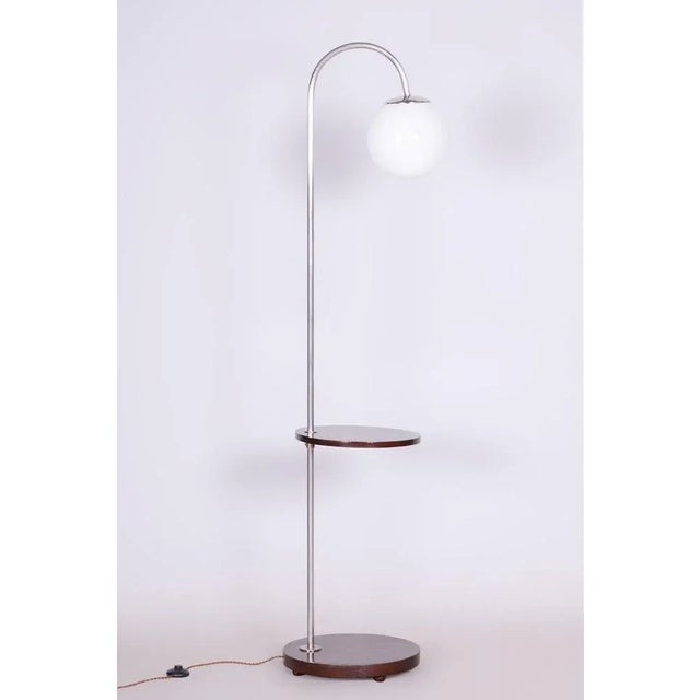 Bauhaus Floor Lamp in Beech and Chrome, Former Czechoslovakia, 1930s For Sale - Image 6 of 10