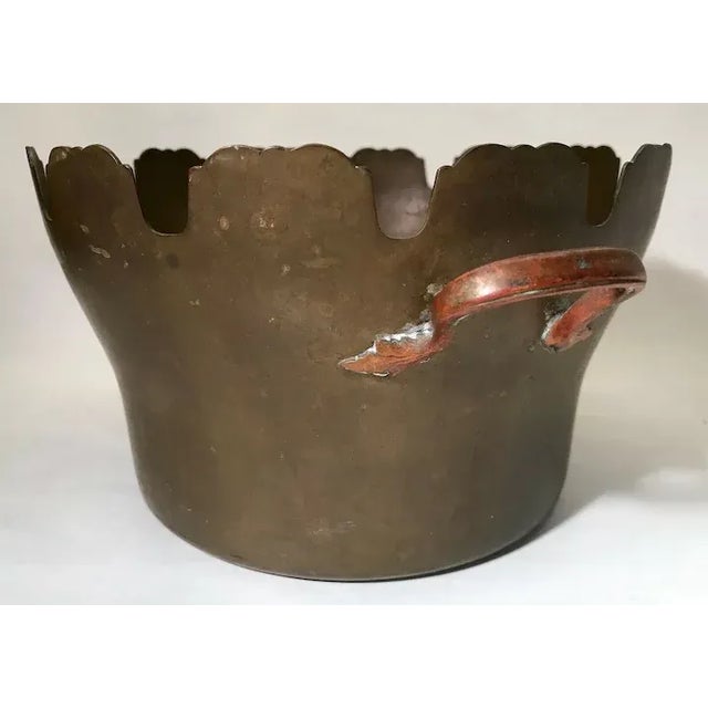 French Antique 19th Century French Brass & Copper Round Planter For Sale - Image 3 of 10