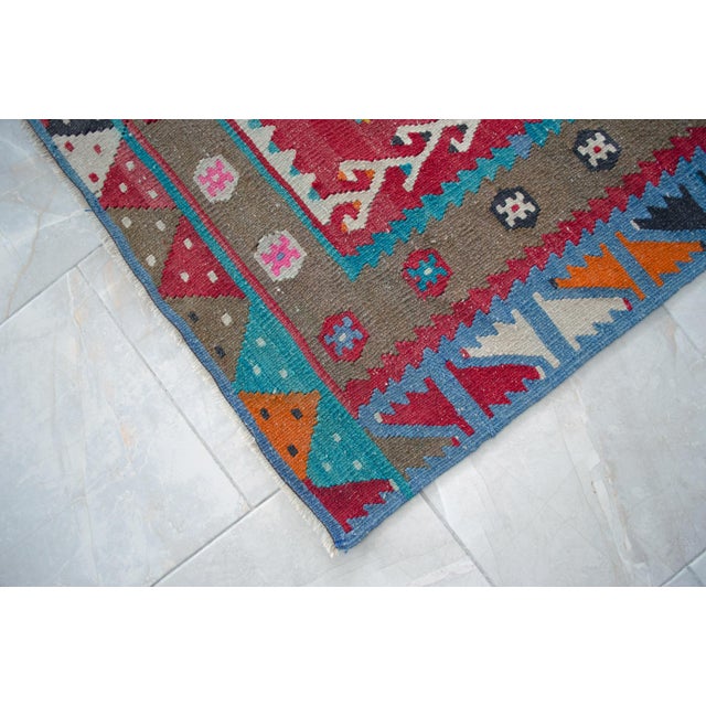 Vintage Hand-Woven Wool Turkish Rug - 8′8″ X 11′7″ For Sale - Image 14 of 15