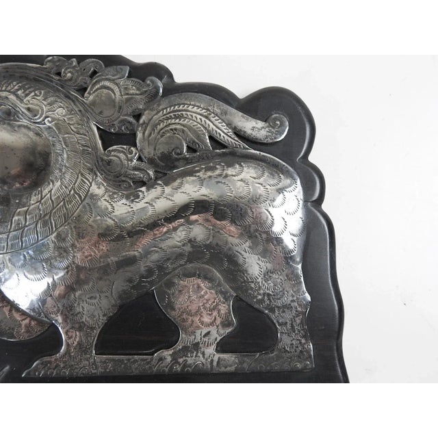 Traditional Silver Ceylon Lion and Sword Plaque For Sale - Image 3 of 4