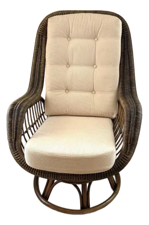 Lewittes Furniture 1970s Rattan/Wicker Swivel Chair